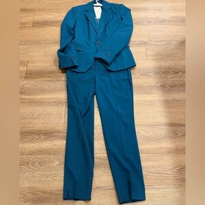 Zara women Deep Teal Suit pants and blazer 💙🤩
